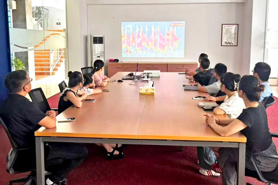 党建动态 |宁波泰茂党支部组织观看抗战胜利80周年阅兵直播